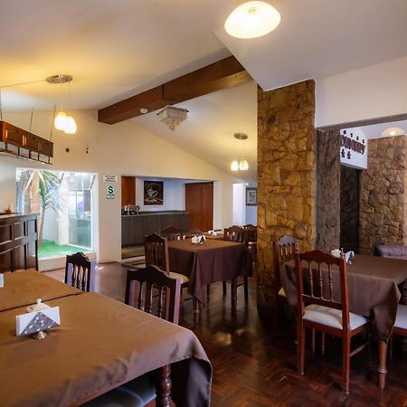 Hotel Country Trujillo Eksteriør billede