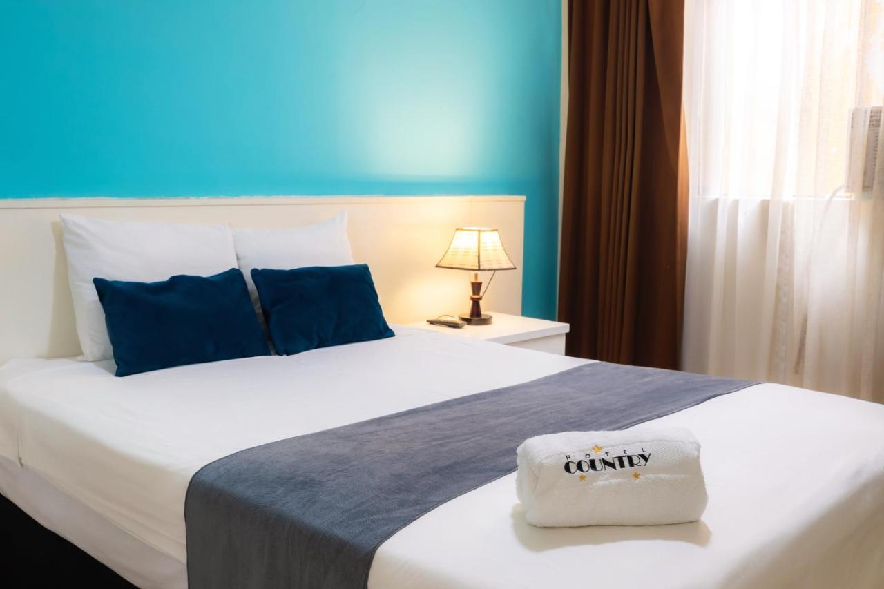Hotel Country Trujillo Eksteriør billede