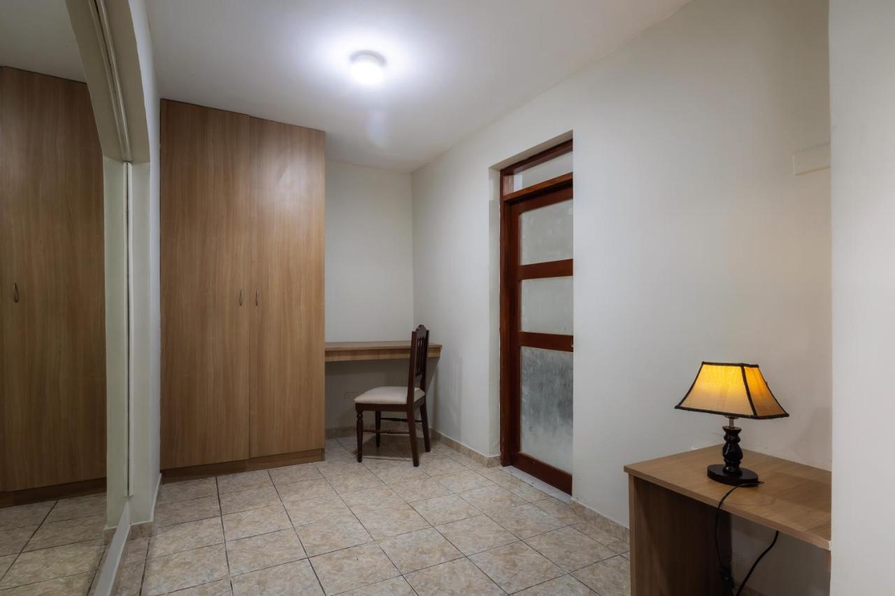 Hotel Country Trujillo Eksteriør billede